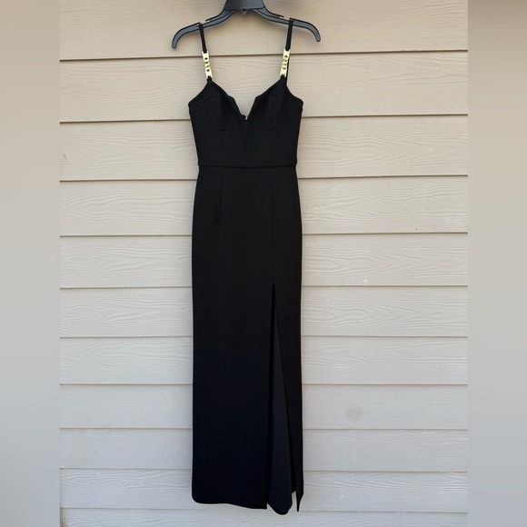 REBECCA VALLANCE
Piero Chain-Strap Column Maxi Dress - Picture 6 of 15